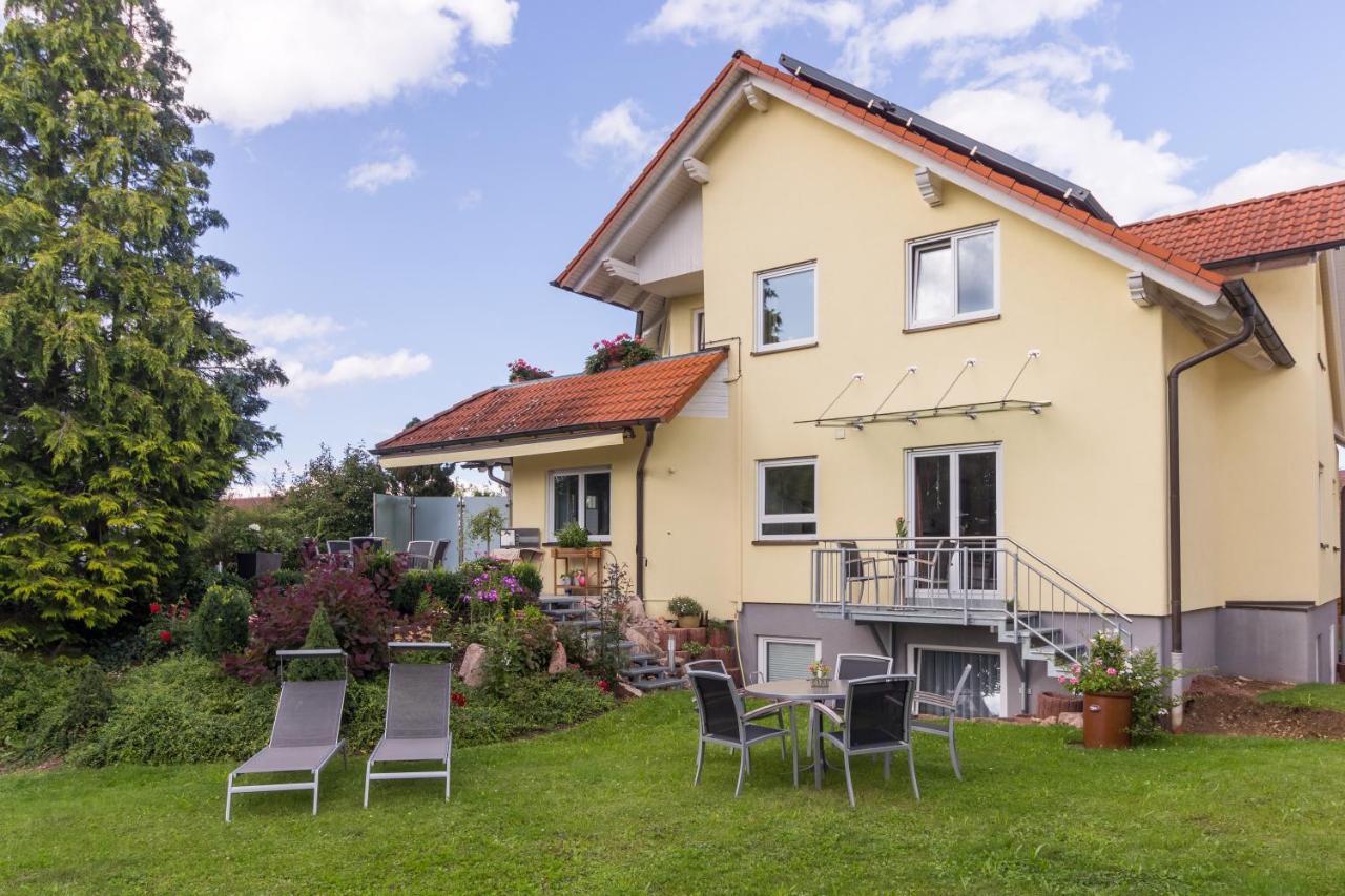 Gaestehaus Burgblick Bed & Breakfast Bisingen Luaran gambar